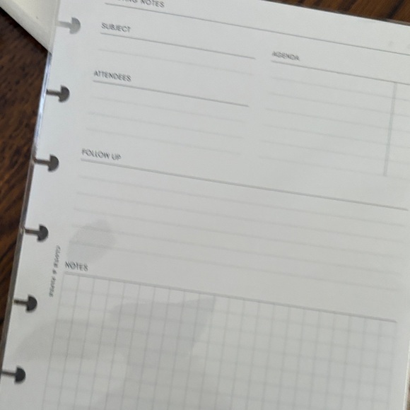 Cloth and Paper bundle - Picture 7 of 16